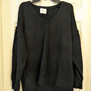 Stylus - Black Knit Sweater